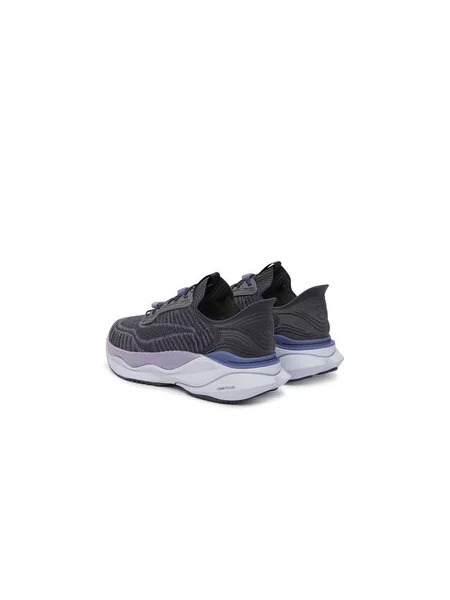 Superge Clarks Pace Rise. črna