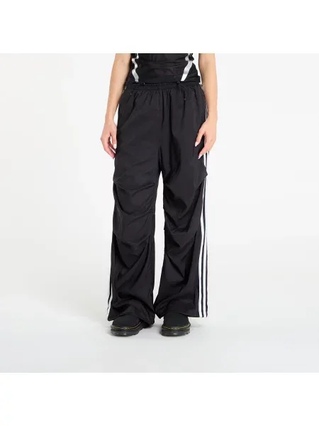 Спортен панталон adidas Originals Trackpant с апликация черно