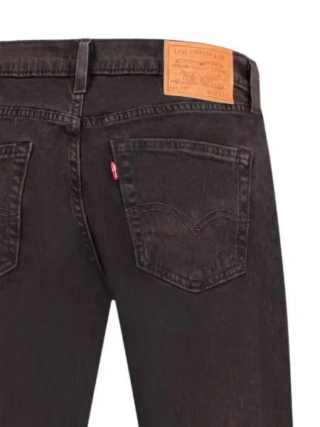 Blugi Levi's® maro