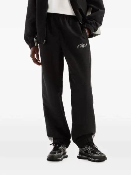 Pantaloni New Balance negru