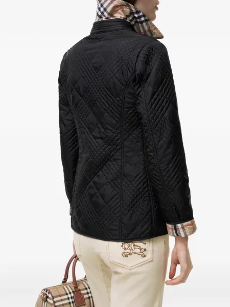 Matlasat geacă Burberry negru