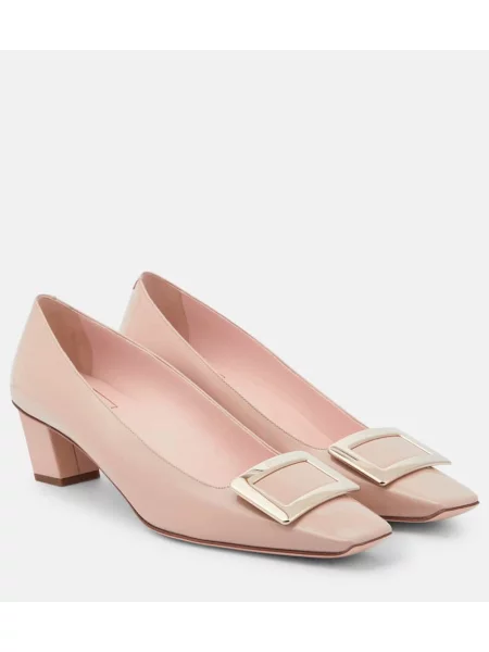 Pantofi cu toc Roger Vivier din piele de lac bej