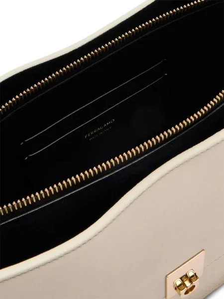 Torbica Ferragamo
