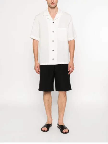 Pantaloni scurți Be Able plisate negru