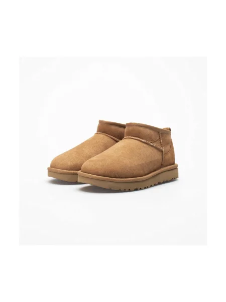 Cizme de zăpadă Ugg clasici maro