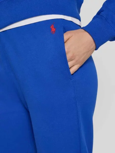 Spodnie dresowe z elastycznym ściągaczem Polo Ralph Lauren niebieski