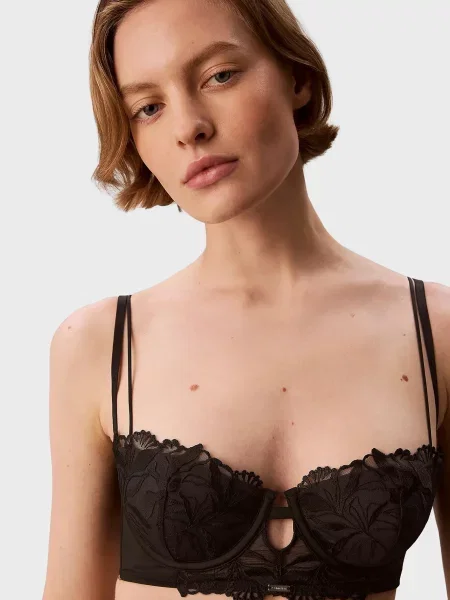Бюстгальтер балконет Calvin Klein черный