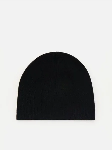 Reserved Căciulă Beanie negru