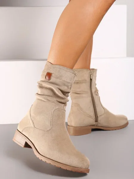 Botine bej
