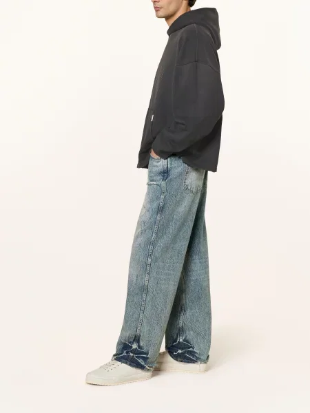 Represent Mikina S Cvočky černá