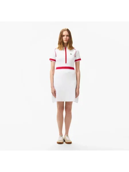 Lacoste Sukienka Z Kołnierzykiem Polo Z Krótkim Rękawem Z Blokadą Koloru Classic Fit biała