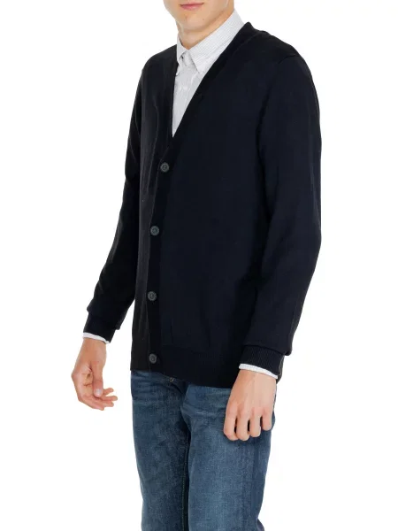 Sweter Jack & Jones z dekoltem w serek czarny