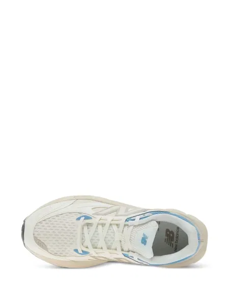 Sneakerși New Balance Fresh Foam cu imagine plasă gri