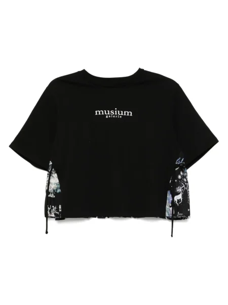 Haftowana koszulka Musium Div. czarna