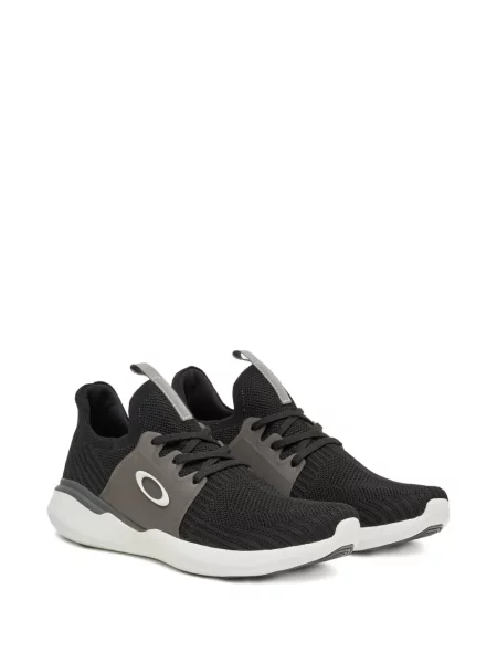 Sneakerși Oakley maro