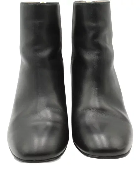 Botine Stuart Weitzman din piele negru