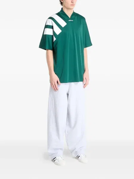 Бягане шорти Adidas на цветя корсет черно