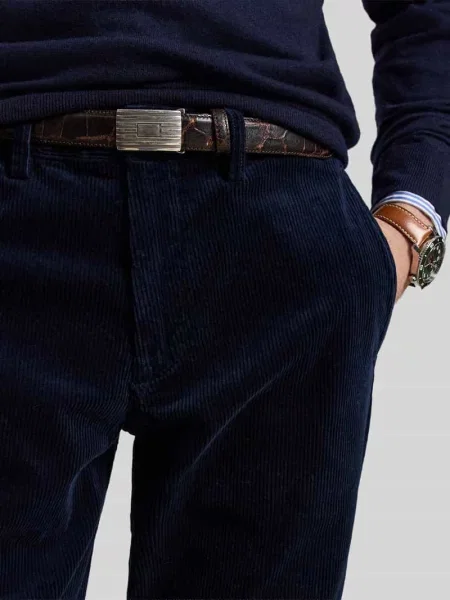 Spodnie sztruksowe z z tyłu model ‘BEDFORD’ Polo Ralph Lauren granatowe