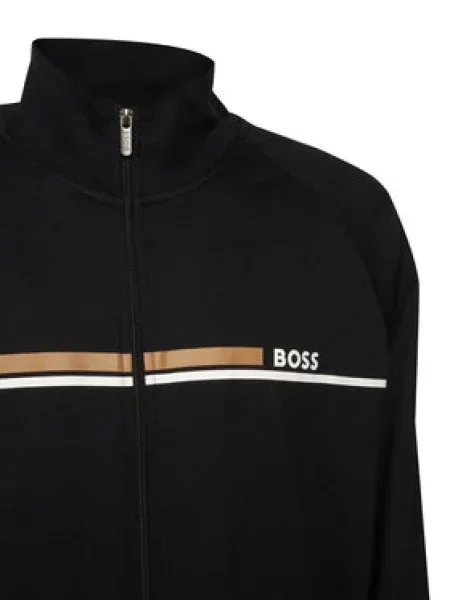Dzseki Boss fekete