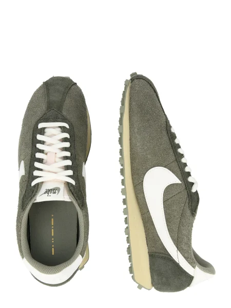 Nike Sportswear Rövid szárú sportcipők khaki / fenyő fehér