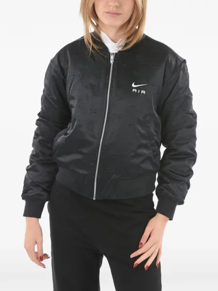 Scurt chiloți Nike cu imagine cu model floral negru