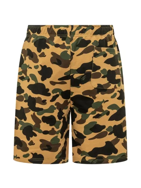 Pantaloni scurți A Bathing Ape® cu model camuflaj galben