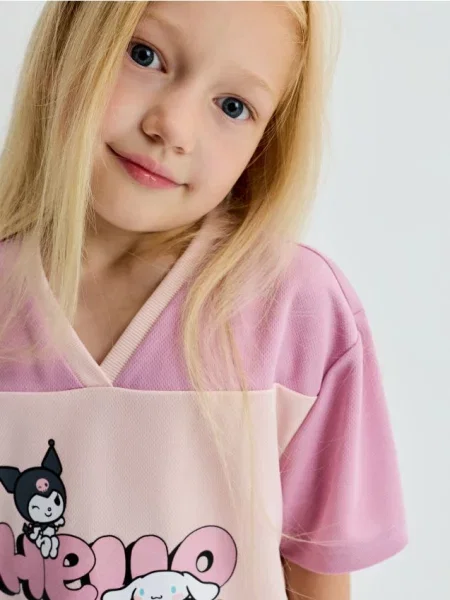 Sinsay Tričko s potiskem Hello Kitty and Friends vícebarevná