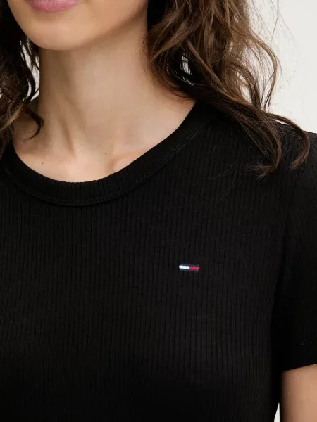 Tommy Jeans sukienka midi rozkloszowana czarny