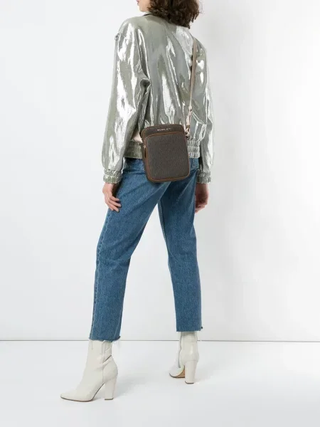 Portofel Michael Michael Kors maro