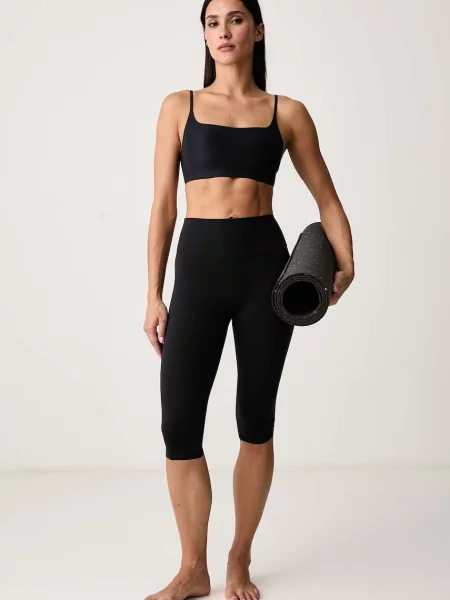 Nike legíny na jogu dámske Zenvy čierna