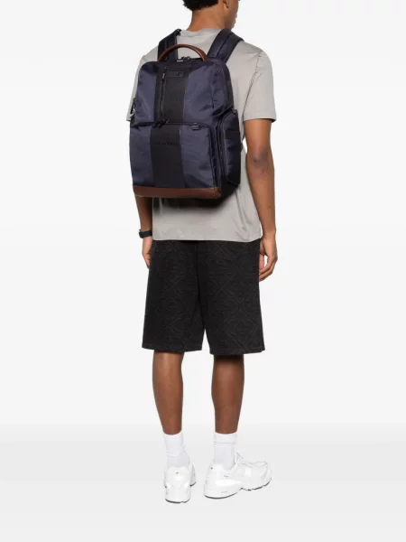 Kostkovaný batoh Piquadro modrý
