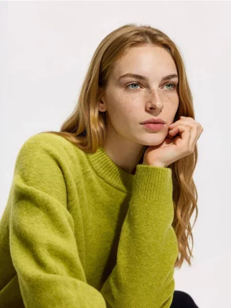 Reserved Pulover cu adaos de lână verde-gălbui verde