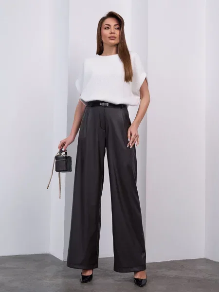 Повседневные брюки Issa Plus из искусственной кожи коричневые