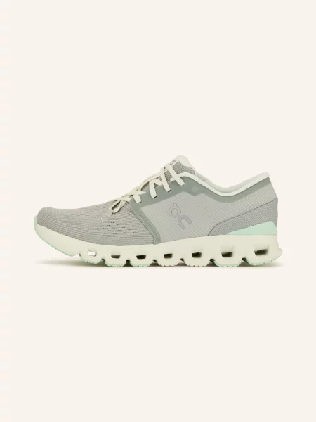 On Buty Treningowe Cloud x4 gruen
