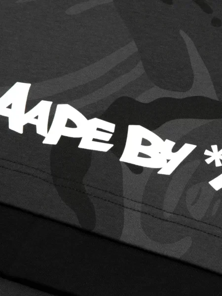 Μπλούζα Aape By *a Bathing Ape® παραλλαγής με αυτόγραφο μαύρο