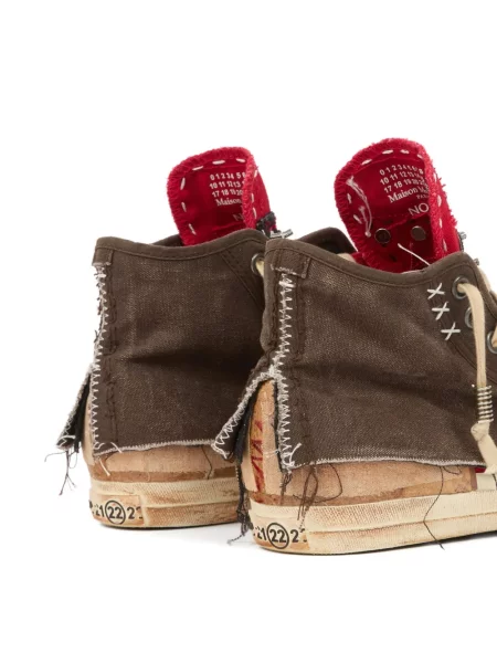 Sneakerși Maison Margiela zdrențuiți maro