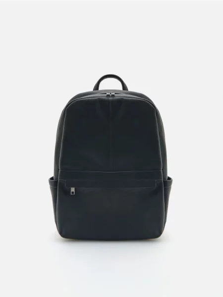 Reserved Rucsac încăpător cu mâner negru