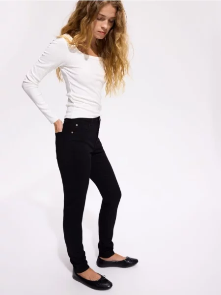 Reserved Jeans slim cu picior mai lung negru