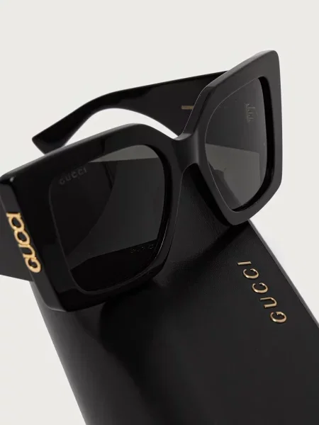 Солнцезащитные очки Gucci