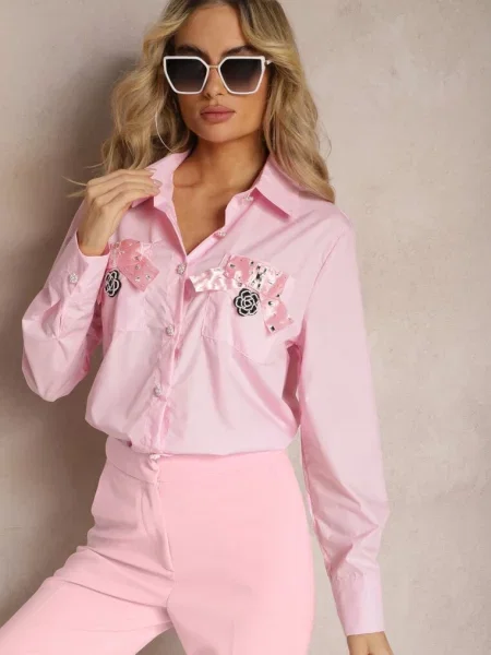 Klasyczna Koszula z Zdobiona Cyrkoniami i Kwiatowym Detalem Herlla różowa