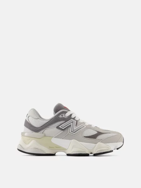 Дитячі кросівки New Balance сірі