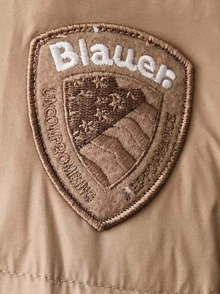 Blauer пухова куртка