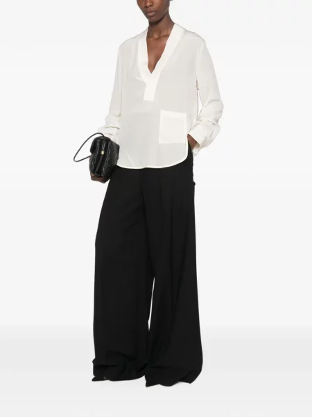 Bluză Victoria Beckham cu decolteu în V