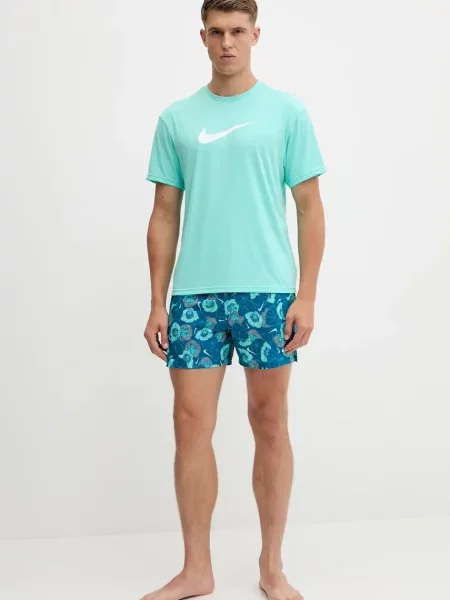 Спортивная футболка Nike белая