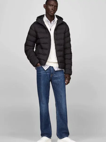 Куртка Tommy Hilfiger с капюшоном черная