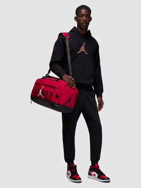 Спортивная сумка Jordan красная