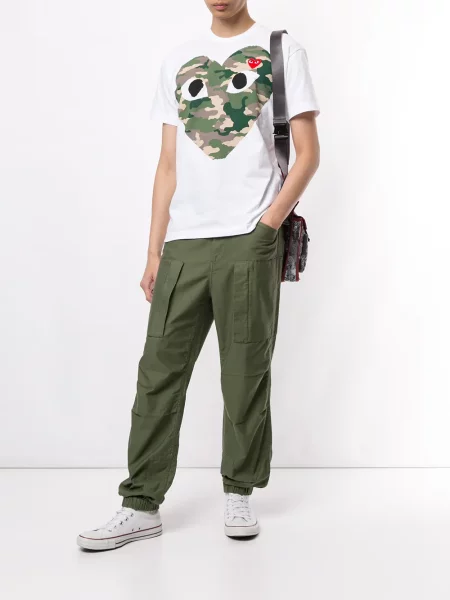 Koszulka Comme Des Garcons Play w kamuflażu biała