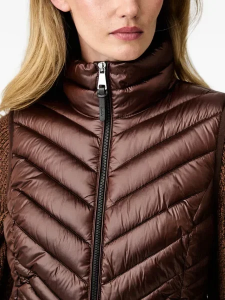 Matlasat vestă Dkny maro