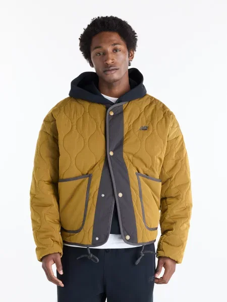 Бомбер New Balance Balance Quilted чорний