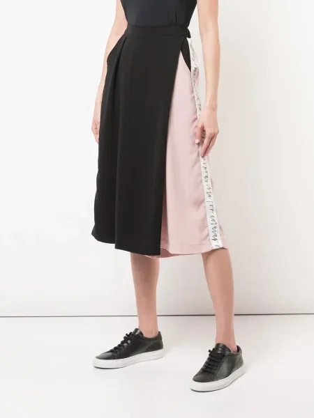 Cropp pantaloni Haculla roz